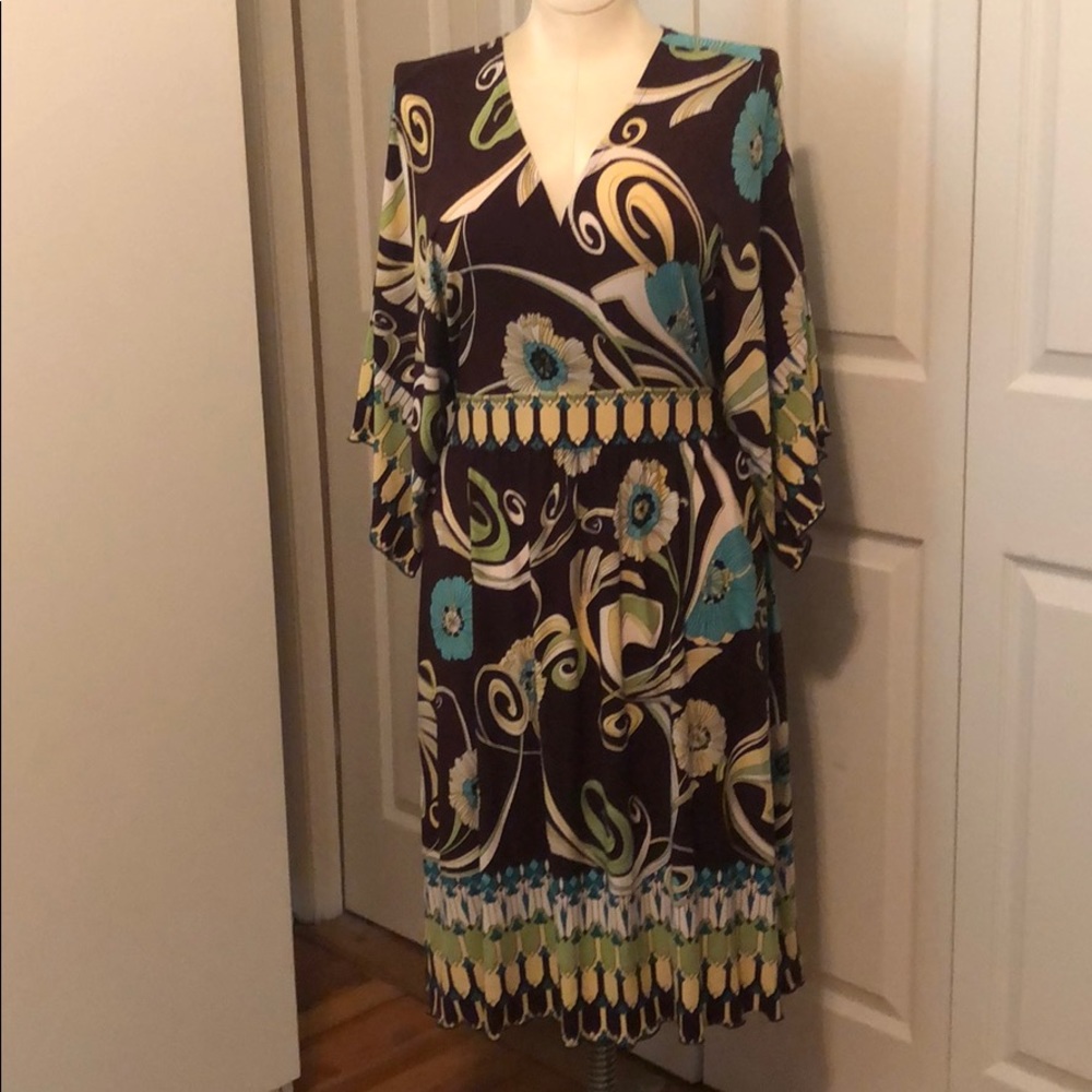 Fun and funky V-neck dress
